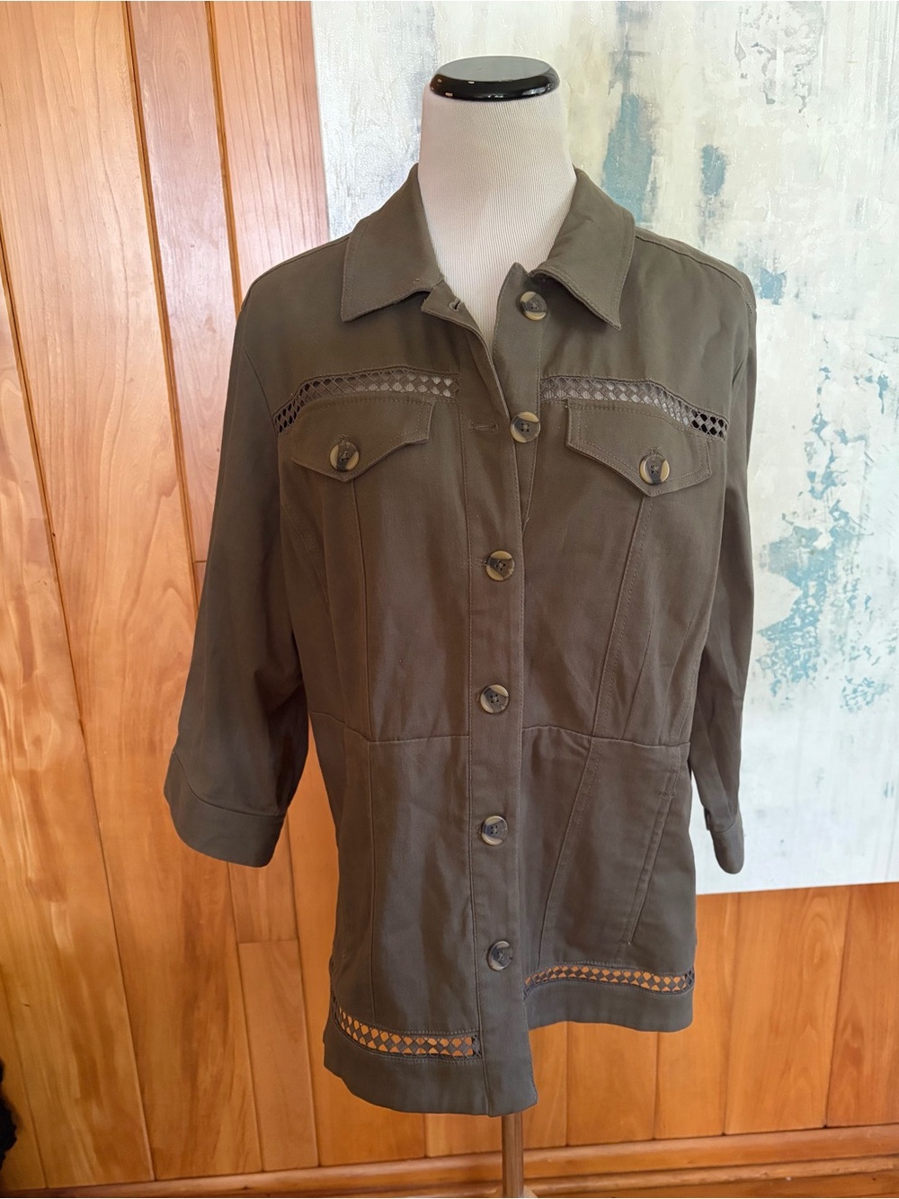 Westport Olive Green Women's Utility Jacket. Cute Button Up. 3/4 Sleeves Sz XL?
